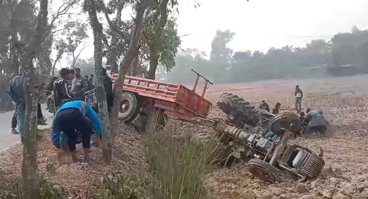 ফুলবাড়ীতে ট্রাক্টরের ধাক্কায়  মোটরসাইকেলের আরোহী নিহত ১